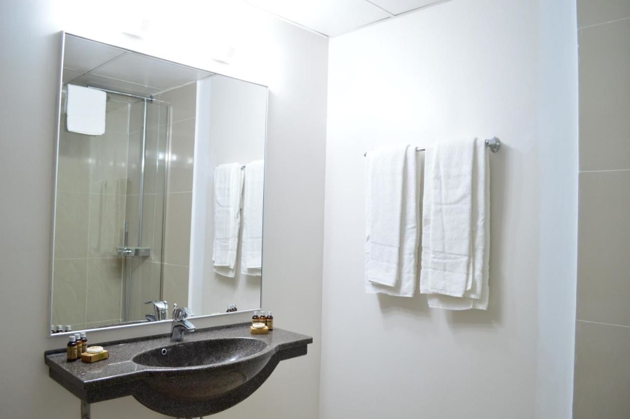 Отель Kosher Hotel Lev Or Бухарест-22