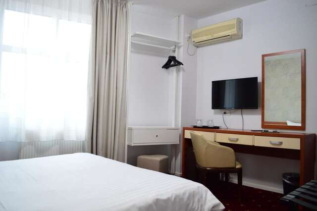 Отель Kosher Hotel Lev Or Бухарест-33